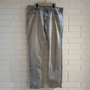 Hollister Mens Light Wash Straight Leg Jeans Raw Hem Distressed W33 L34 (w38)